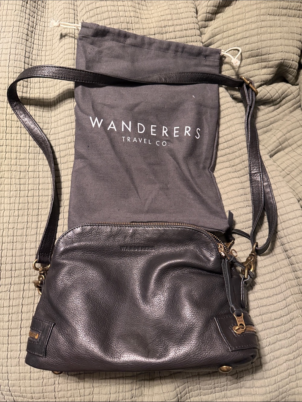 Wanderers Travel Co. Black Leather Crossbody Bag - The Manhattan Crossbody